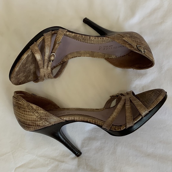 Kenneth Cole Leather, faux alligator open toe strappy high heels, made in Spain - Picture 12 of 12